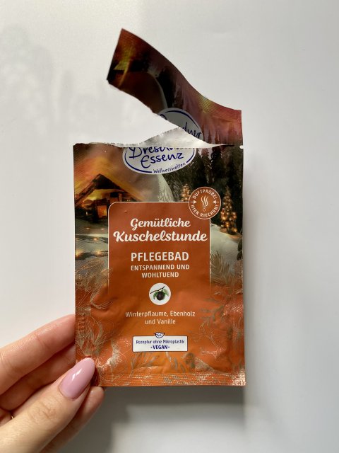 akcja denkowanie! grudzień - kosmetyki w świątecznych opakowaniach i świątecznych kolorach 🎄❄️⛄🎀🎁🎅