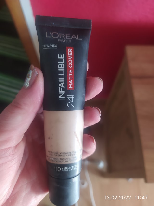 L'Oréal Infallible, 24H Matte Cover, Podkład do twarzy, nr 110 Rose Vanilla
