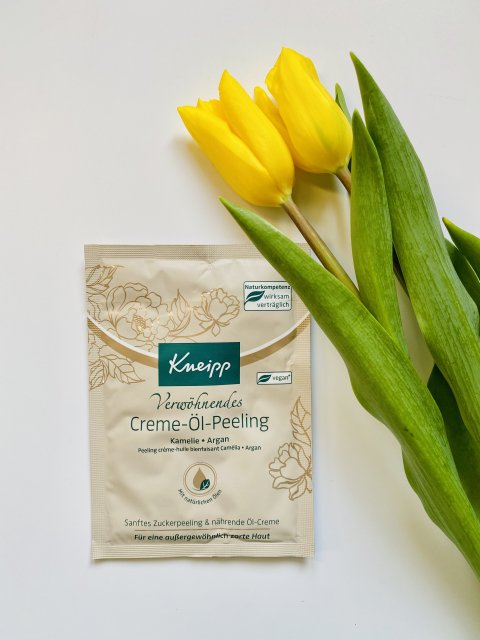 Kneipp Peeling do ciała, Verwöhnend, Kamelia i argan