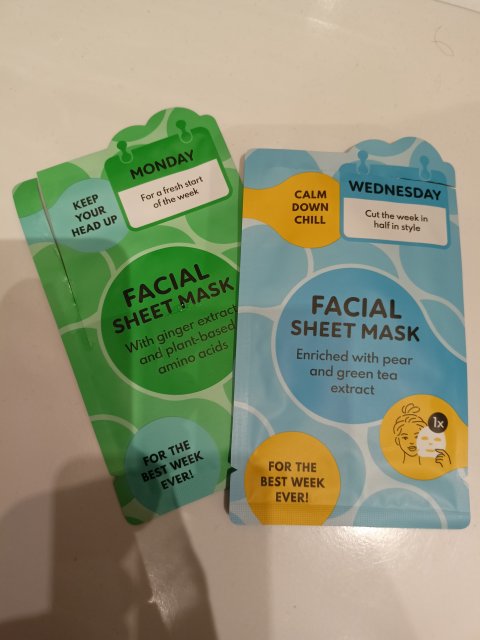 akcja denkowanie! grudzień - kosmetyki w świątecznych opakowaniach i świątecznych kolorach 🎄❄️⛄🎀🎁🎅