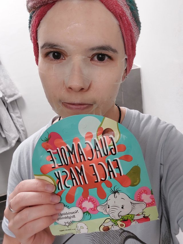 Look At Me Maska do twarzy, Guacamole Face Mask, Odżywiająco-Rozświetlająca 