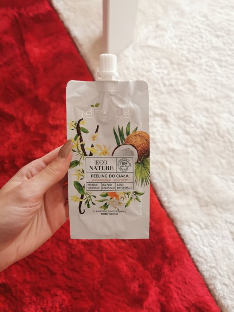 Bielenda Eco Nature, Peeling do ciała, Oczyszczająco-odżywczy, Mleczko waniliowe + mleczko kokosowe + kwiat pomarańczy