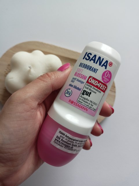 Isana Dezodorant w kulce, Soft Blossom