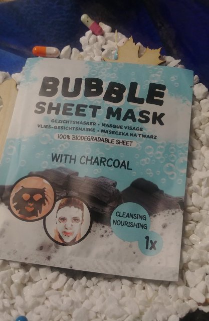 Bubble sheet mask