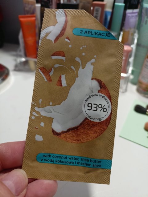 akcja denkowanie! grudzień - kosmetyki w świątecznych opakowaniach i świątecznych kolorach 🎄❄️⛄🎀🎁🎅