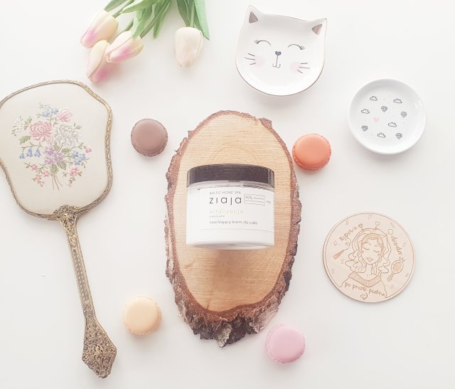 Ziaja Baltic Home Spa, Witalizacja, Krem do ciała, Nawilżający, Morela ume