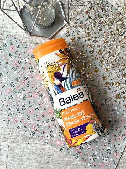 Balea, żel pod prysznic  Koniglicher Kronen Kranich, Mango i passiflora 