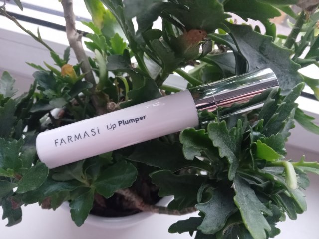 Farmasi, Lip Plumper, błyszczyk powiększający usta 