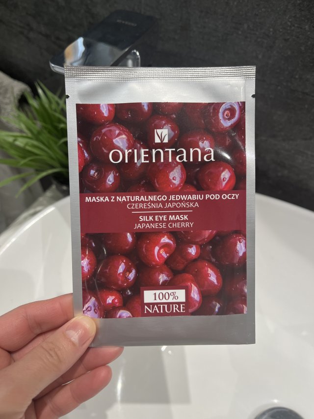 Orientana Maska pod oczy, Z naturalnego jedwabiu, Czereśnia Japońska