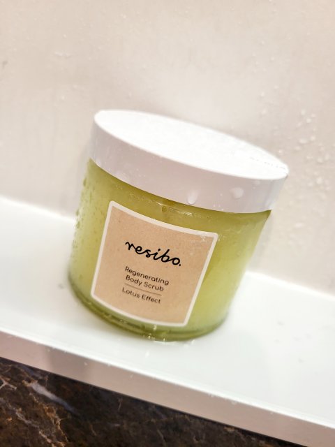 Resibo Regenerujący peeling do ciała, Lotus Effect