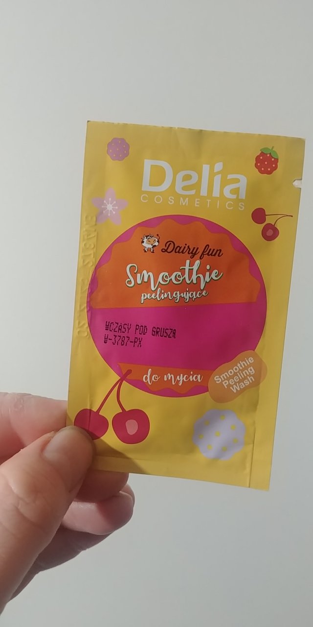 Delia Dairy Fun, Smoothie peelingujące do mycia, Wczasy pod gruszą 
