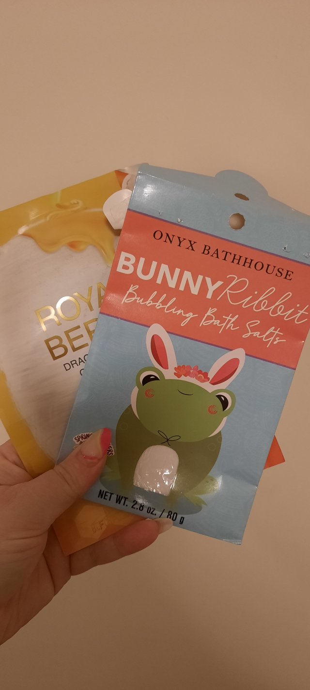 akcja denkowanie! grudzień - kosmetyki w świątecznych opakowaniach i świątecznych kolorach 🎄❄️⛄🎀🎁🎅