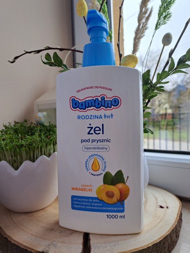 Bambino Rodzina, Żel pod prysznic, Hiperdelikatny z Oliwką, Mirabelka