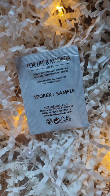 For Life & Madaga S.O.S., Żel do twarzy do stosowania miejscowego, Cera trądzikowa, Olej z drzewa herbacianego