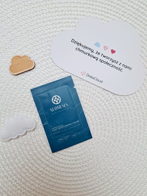 akcja denkowanie! grudzień - kosmetyki w świątecznych opakowaniach i świątecznych kolorach 🎄❄️⛄🎀🎁🎅