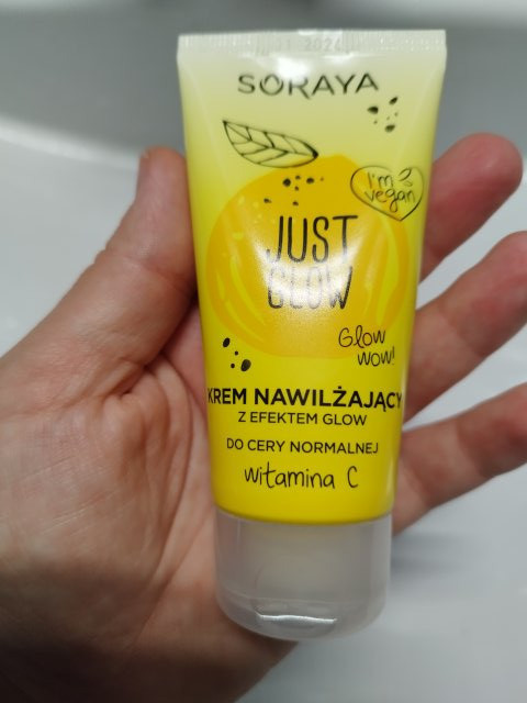 Soraya Just Glow, nawilżający krem do twarzy z witaminą C, do cery normalnej - recenzja 