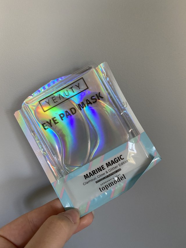 akcja denkowanie! grudzień - kosmetyki w świątecznych opakowaniach i świątecznych kolorach 🎄❄️⛄🎀🎁🎅