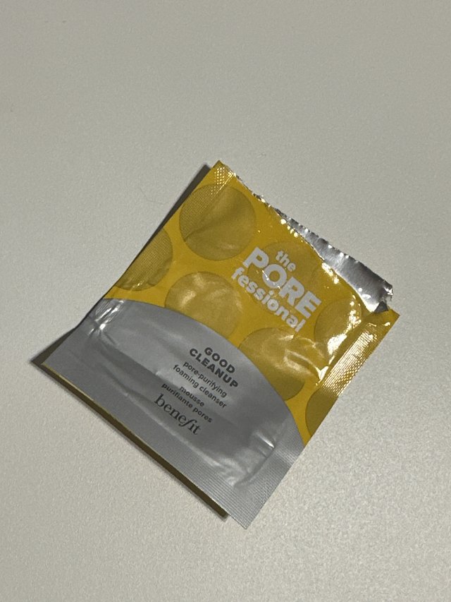 akcja denkowanie! grudzień - kosmetyki w świątecznych opakowaniach i świątecznych kolorach 🎄❄️⛄🎀🎁🎅