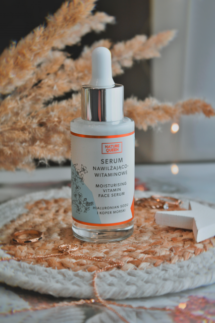 Nature Queen Serum do twarzy, Nawilżająco-witaminowe, Hialuronian sodu i koper morski