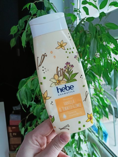 akcja denkowanie! grudzień - kosmetyki w świątecznych opakowaniach i świątecznych kolorach 🎄❄️⛄🎀🎁🎅