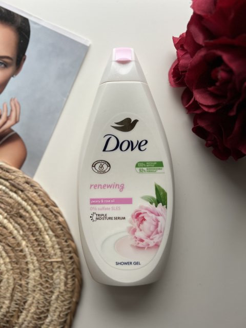 Dove Żel pod prysznic, Renewing, Peony & Rose Oil