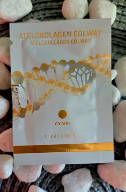 Colway Atelokolagen z drobinkami złota 