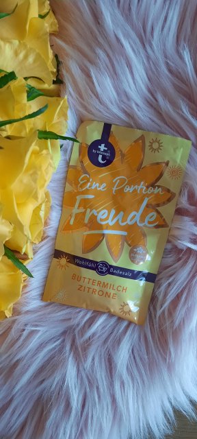 Tetesept Sól do kąpieli, Eine Portion Freude, Maślanka z cytryną