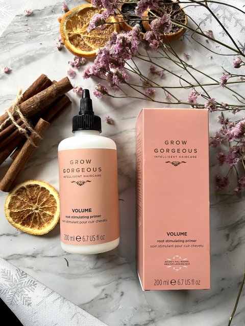 Grow Gorgeous Volume Root Stimulating Primer, Primer stymulujący cebulki i zwiększający objętość włosów
