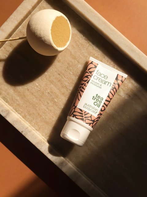 Australian Bodycare Krem do twarzy, Nourish & Moisturise, Tea Tree Oil