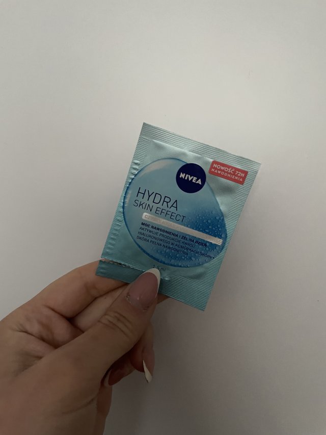 akcja denkowanie! grudzień - kosmetyki w świątecznych opakowaniach i świątecznych kolorach 🎄❄️⛄🎀🎁🎅