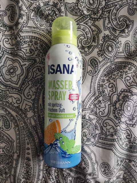 akcja denkowanie! grudzień - kosmetyki w świątecznych opakowaniach i świątecznych kolorach 🎄❄️⛄🎀🎁🎅