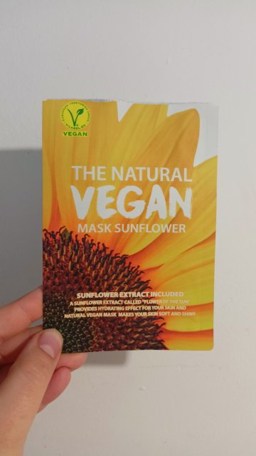 akcja denkowanie! grudzień - kosmetyki w świątecznych opakowaniach i świątecznych kolorach 🎄❄️⛄🎀🎁🎅