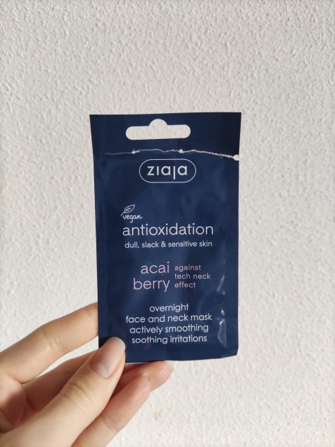 akcja denkowanie! grudzień - kosmetyki w świątecznych opakowaniach i świątecznych kolorach 🎄❄️⛄🎀🎁🎅