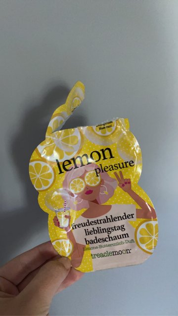 akcja denkowanie! grudzień - kosmetyki w świątecznych opakowaniach i świątecznych kolorach 🎄❄️⛄🎀🎁🎅