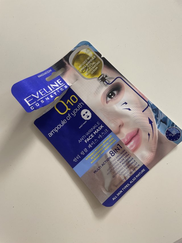 akcja denkowanie! grudzień - kosmetyki w świątecznych opakowaniach i świątecznych kolorach 🎄❄️⛄🎀🎁🎅