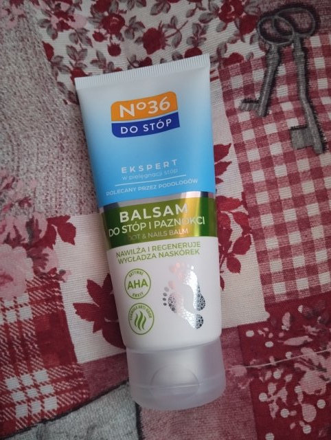 No 36 Balsam do stóp i paznokci, Intensywnie nawilżający