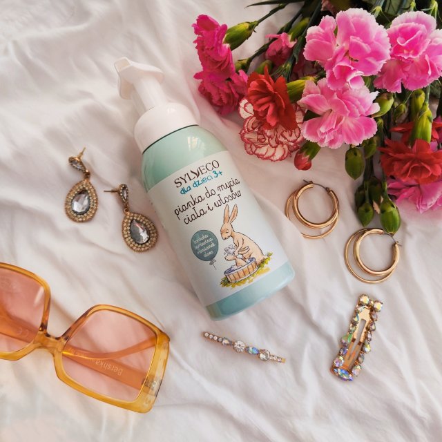 Sylveco Dla dzieci 3+, Pianka do mycia ciała i włosów, Borówka, żurawina, rumianek, aloes