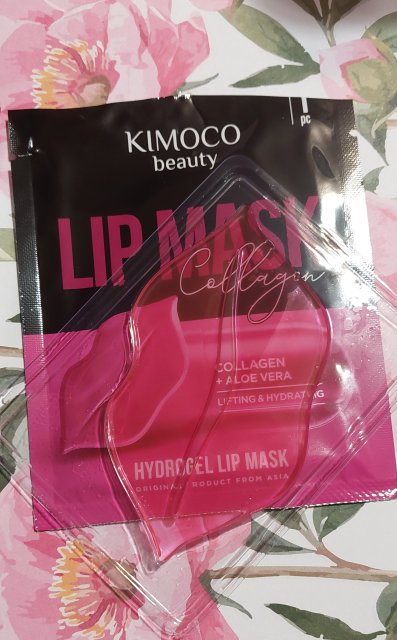 Żelowe maseczki do ust 