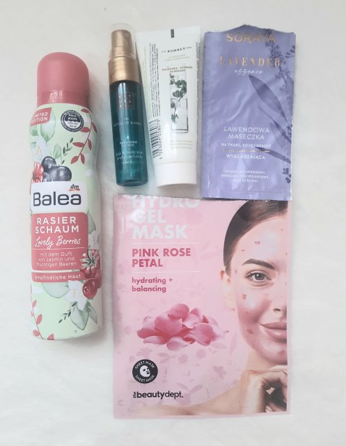 akcja denkowanie! grudzień - kosmetyki w świątecznych opakowaniach i świątecznych kolorach 🎄❄️⛄🎀🎁🎅