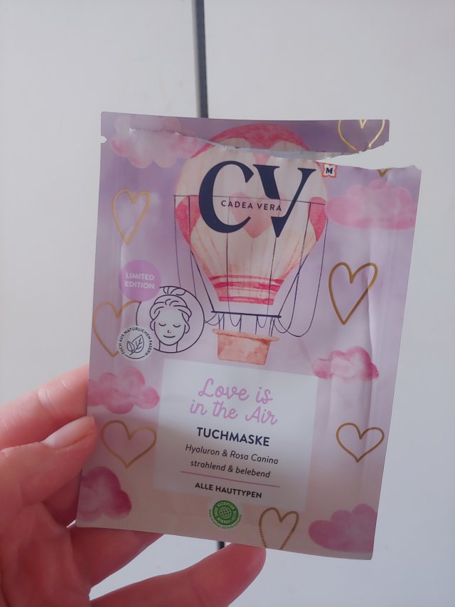 akcja denkowanie! grudzień - kosmetyki w świątecznych opakowaniach i świątecznych kolorach 🎄❄️⛄🎀🎁🎅