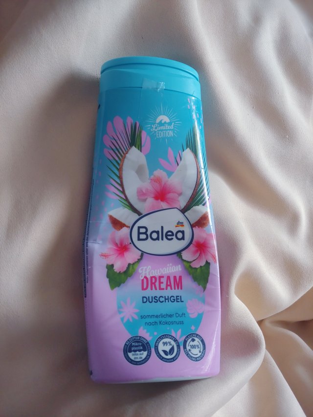 akcja denkowanie! grudzień - kosmetyki w świątecznych opakowaniach i świątecznych kolorach 🎄❄️⛄🎀🎁🎅