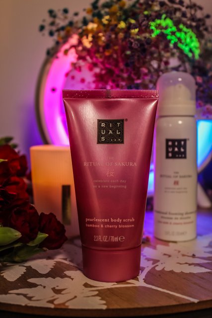 RITUALS Peeling do ciała, The Ritual of Sakura