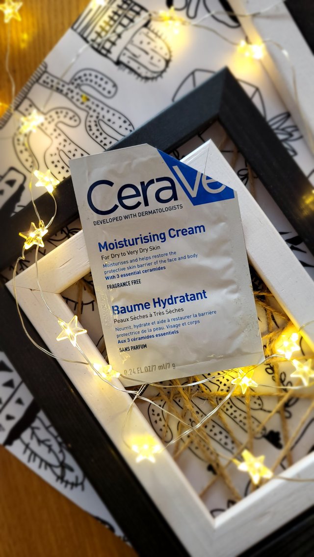 CeraVe Balsam do twarzy i ciała, Moisturising Cream, Skóra sucha i bardzo sucha