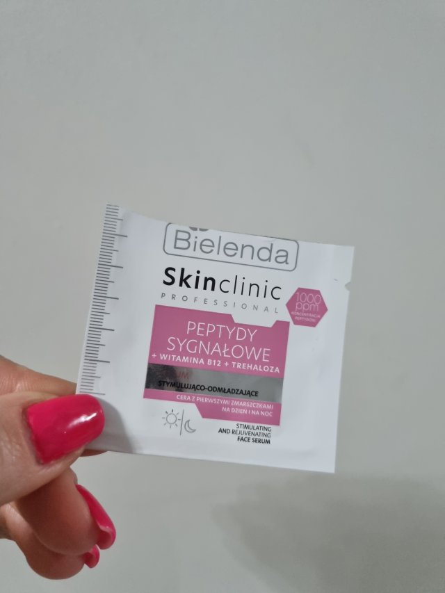 akcja denkowanie! grudzień - kosmetyki w świątecznych opakowaniach i świątecznych kolorach 🎄❄️⛄🎀🎁🎅