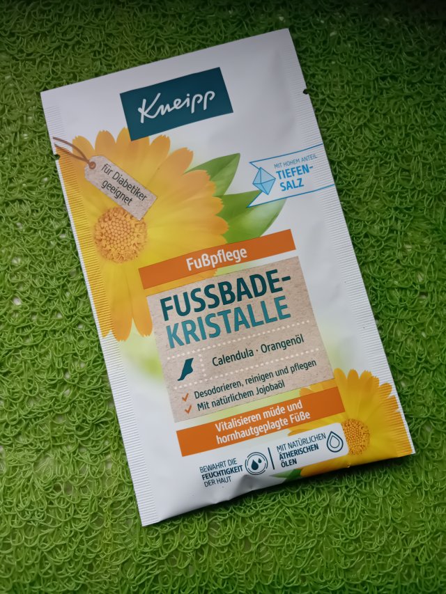 Kneipp Foot Care, Kryształki do kąpieli stóp, Calendula & Orange Oil, Olejek z pomarańczy