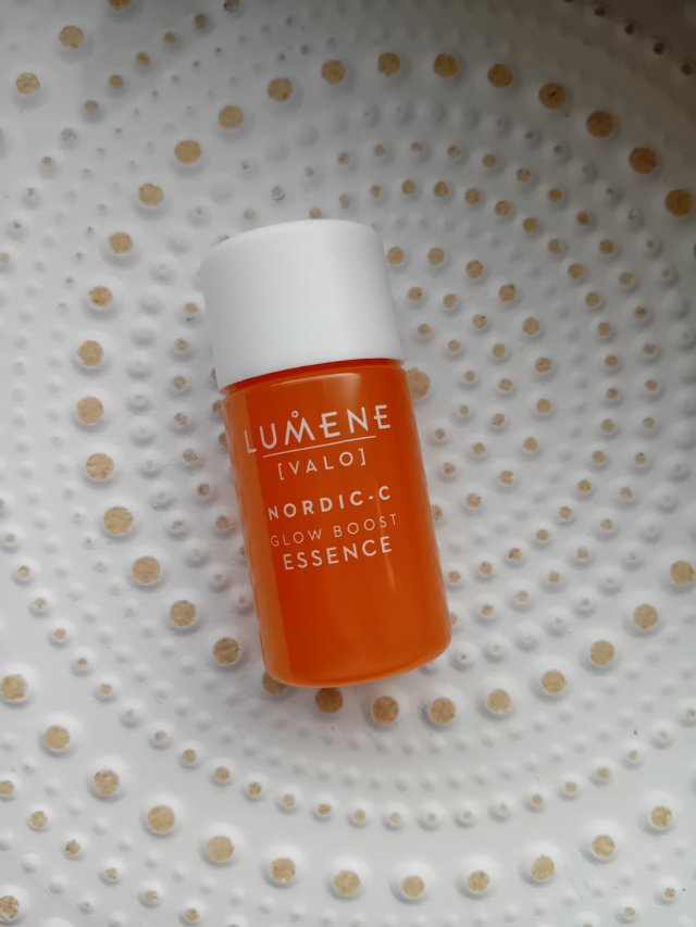 Lumene [Valo], Nordic - C, Glow Boost, Esencja do twarzy