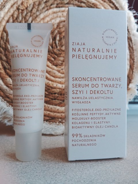 Ziaja Naturalnie Pielęgnujemy, Serum do twarzy, szyi i dekoltu, Skoncentrowane, Nawilża, uelastycznia, wygładza
