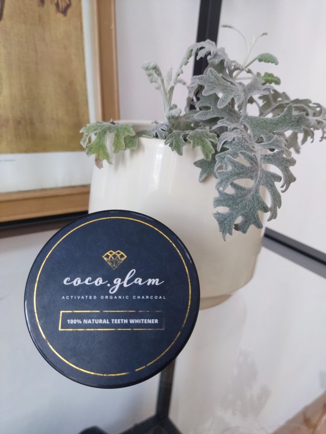 Coco Glam Proszek do zębów