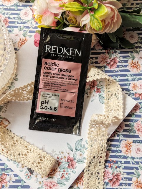 Redken Szampon do włosów, Acidic Color Gloss, Włosy farbowane, pH 5.0-5.6