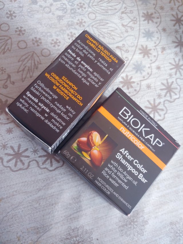 BIOKAP Szampon do włosów w kostce, Nutricolor, Do włosów farbowanych